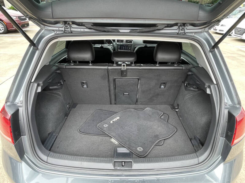 2020 Volkswagen Golf TSI