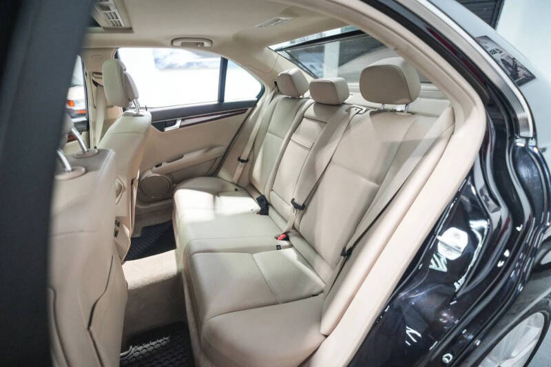 2011 Mercedes-Benz C-Class