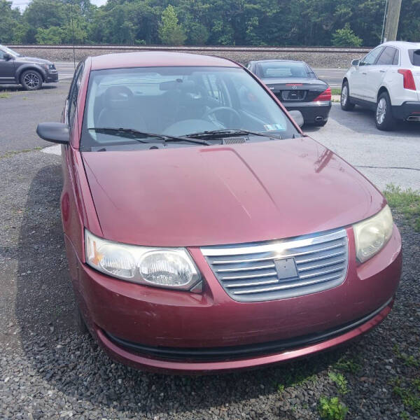 2005 Saturn Ion 1