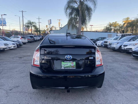 2013 Toyota Prius Three