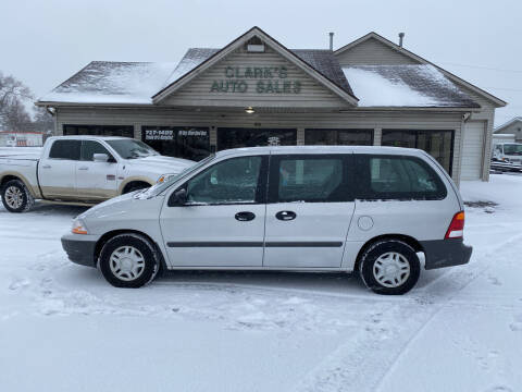 2000 Ford Windstar for sale at Clarks Auto Sales in Middletown OH