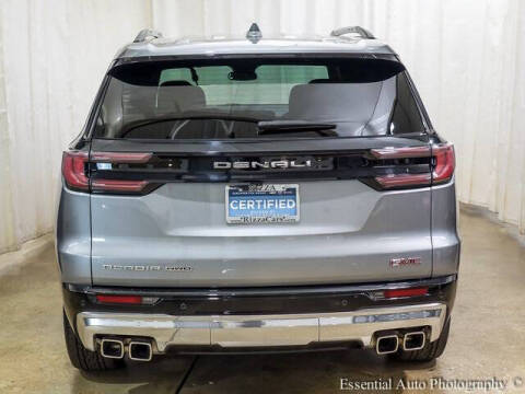 2024 GMC Acadia Denali