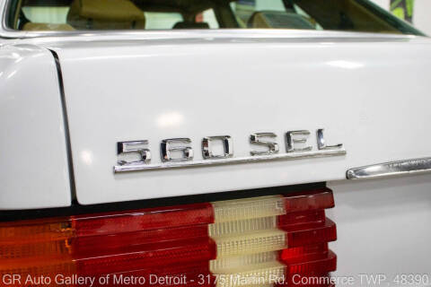 1991 Mercedes-Benz 560-Class 560 SEL