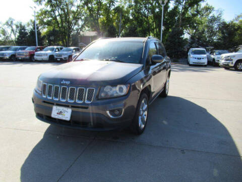 2014 Jeep Compass for sale at Aztec Motors in Des Moines IA