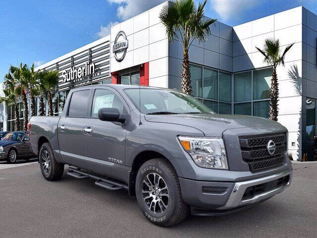 2021 Nissan Titan SV