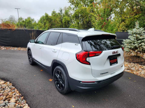 2020 GMC Terrain SLT