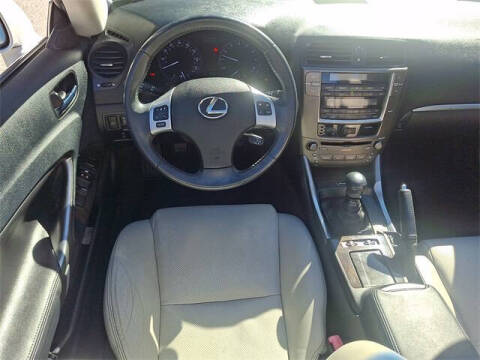 2011 Lexus IS 250C