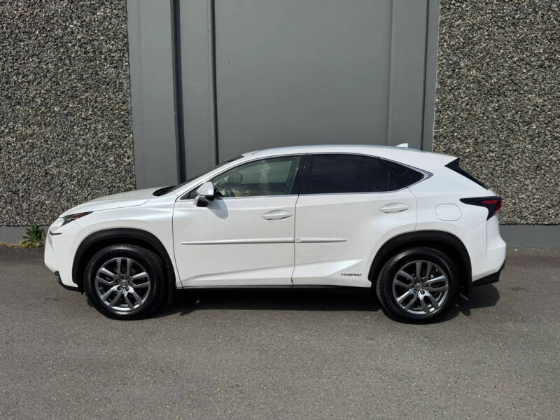 2015 Lexus NX 300h