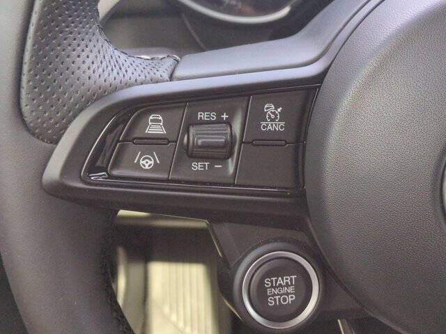 2025 Alfa Romeo Giulia