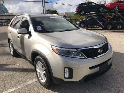 2014 Kia Sorento for sale at FLORIDA CAR TRADE LLC in Davie FL