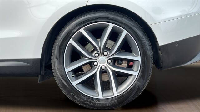 2023 Land Rover Range Rover Sport P360 SE