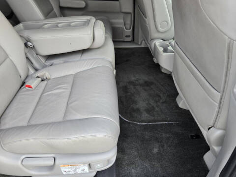 2011 Honda Odyssey EX-L w/DVD