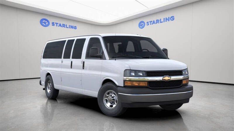 2025 Chevrolet Express LS 3500