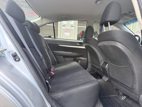 2013 Subaru Legacy 2.5i Premium