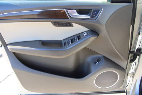 2016 Audi Q5 2.0T quattro Premium Plus