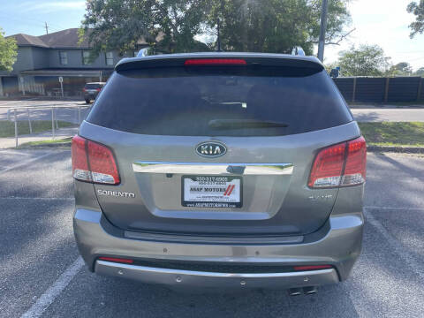 2013 Kia Sorento SX