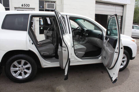 2012 Toyota Highlander SE