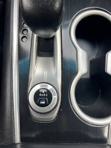 2019 Nissan Pathfinder SV