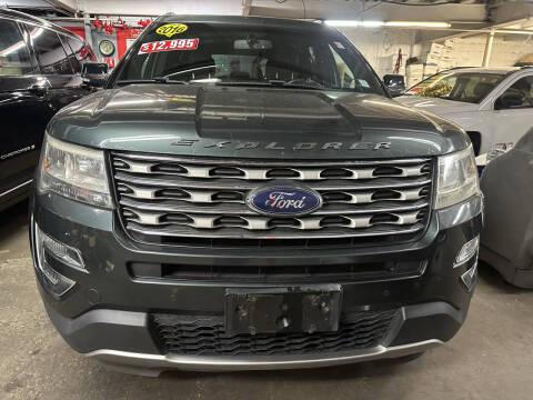 2016 Ford Explorer XLT