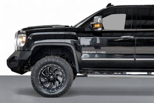 2017 GMC Sierra 2500HD Denali