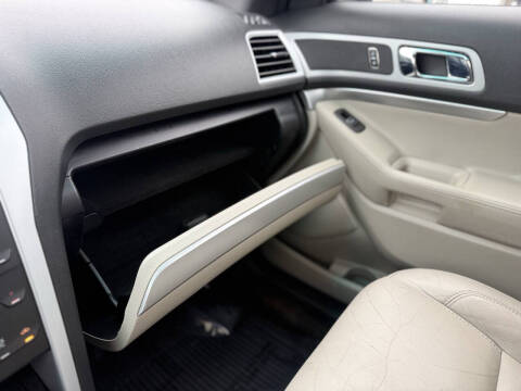 2012 Ford Explorer XLT