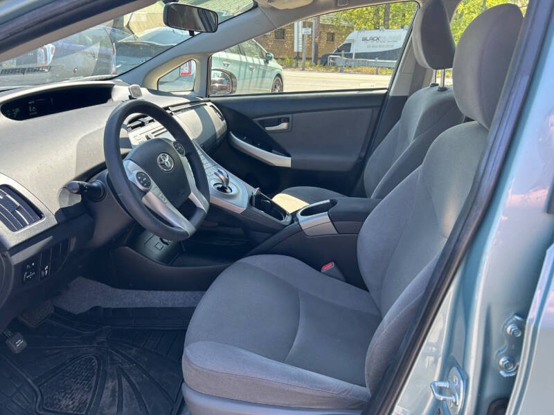 2014 Toyota Prius Two