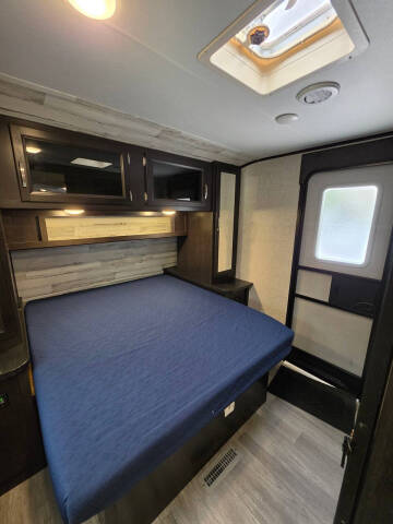 2022 Jayco Jay Feather