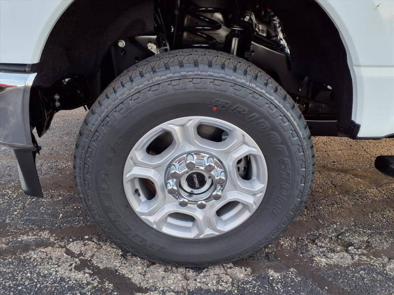 2026 Ford F-350 Super Duty XLT