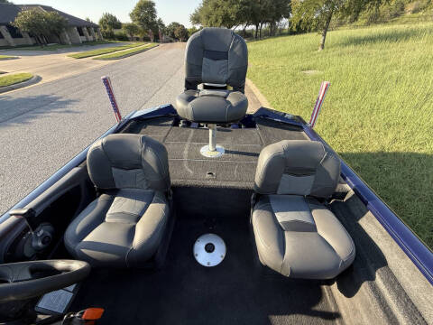 2019 Tracker Pro Team 175 TF