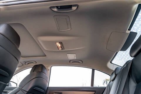 2011 BMW 7 Series 750Li xDrive