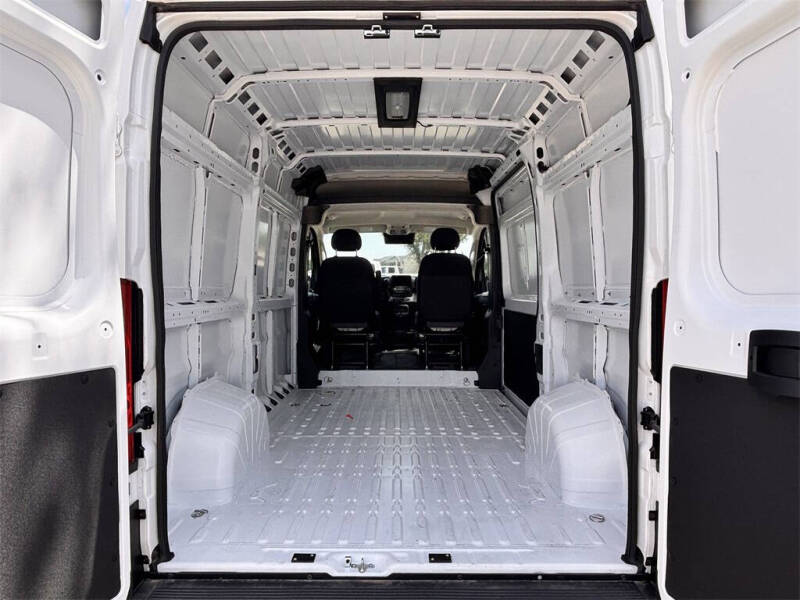 2025 RAM ProMaster