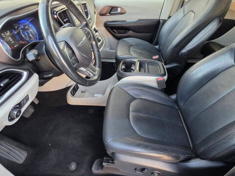 2019 Chrysler Pacifica Touring L