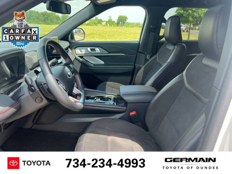 2025 Ford Explorer ST