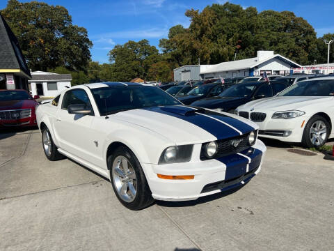 2009 Ford Mustang for sale at Auto Space LLC in Norfolk VA