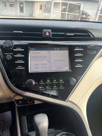 2018 Toyota Camry LE