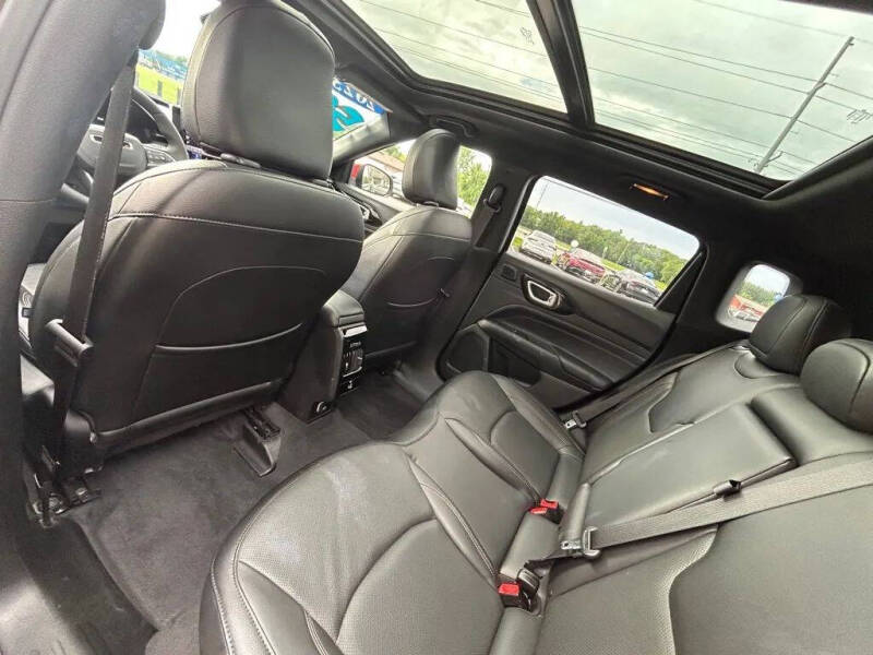 2023 Jeep Compass (Red) Edition
