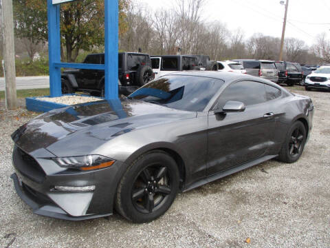 2019 Ford Mustang for sale at PENDLETON PIKE AUTO SALES in Ingalls IN