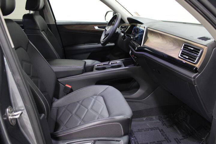 2024 Volkswagen Atlas SE 4Motion