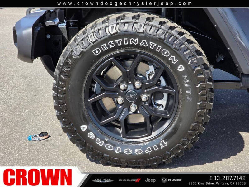 2025 Jeep Gladiator Willys