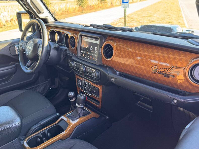 2022 Jeep Gladiator