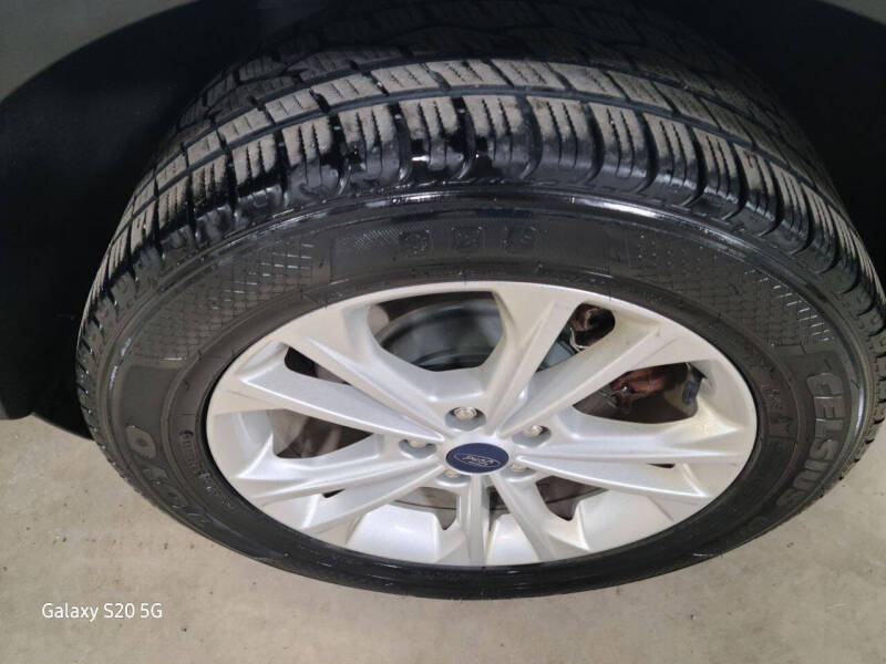 2019 Ford Escape SEL