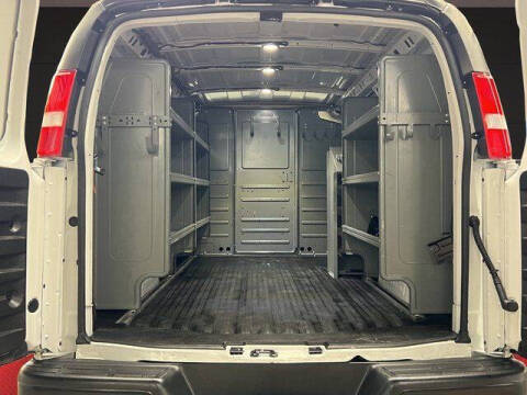 2021 Chevrolet Express 2500