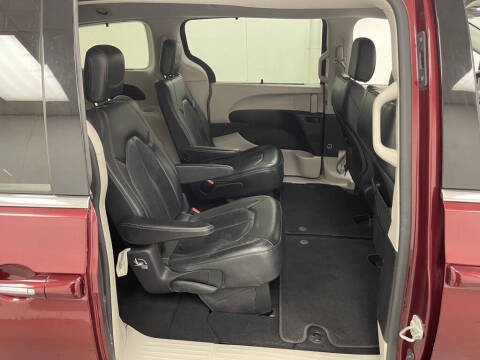 2019 Chrysler Pacifica Touring L