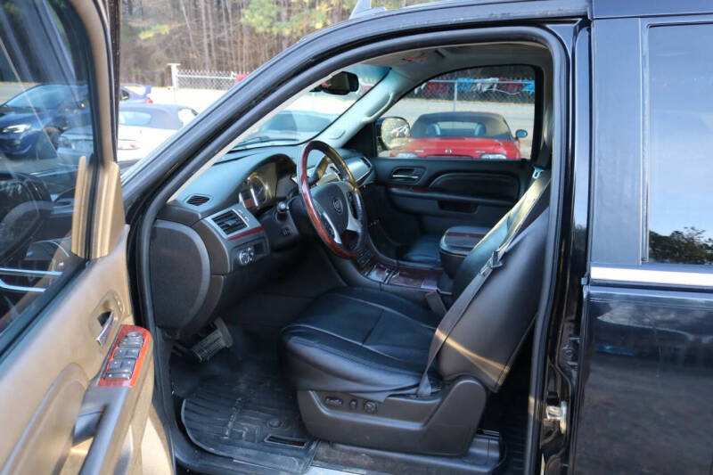 2011 Cadillac Escalade Premium