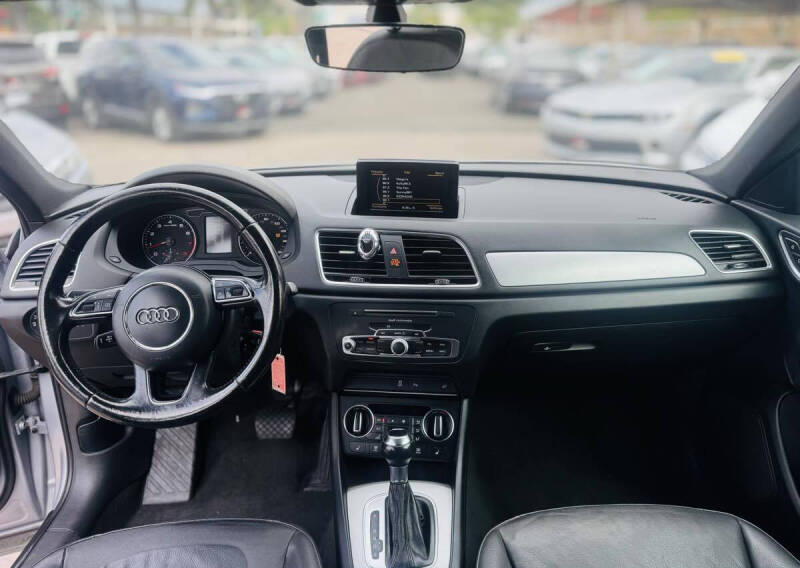 2017 Audi Q3 2.0T Premium