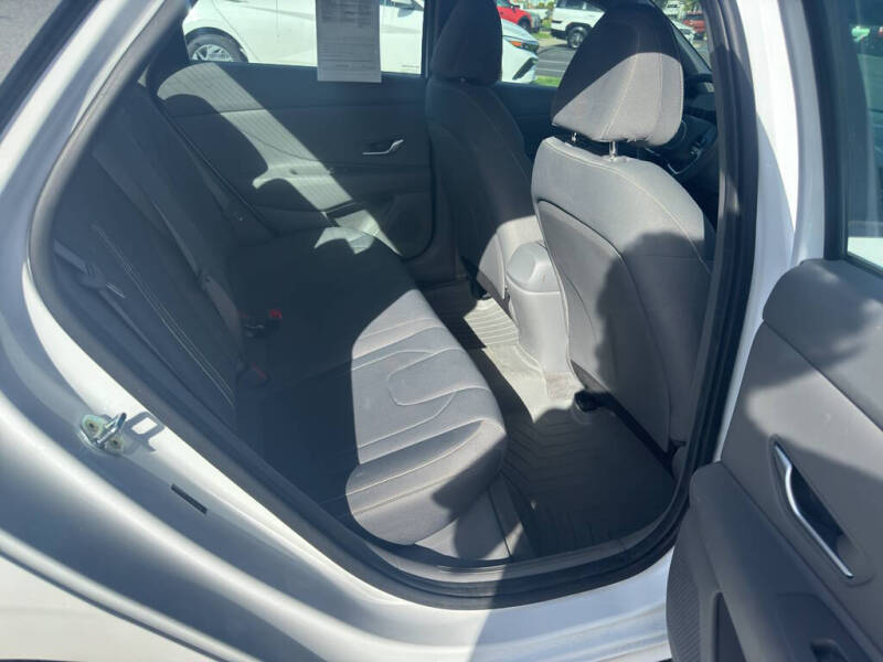 2022 Hyundai Elantra