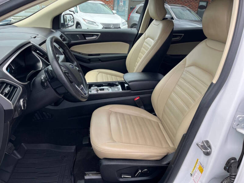 2019 Ford Edge SEL