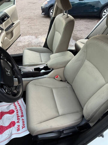 2016 Honda Accord LX