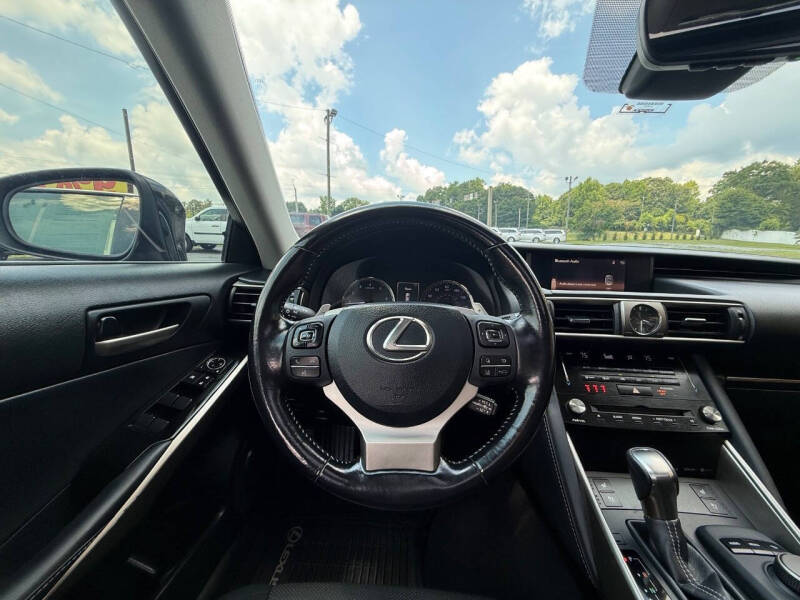 2017 Lexus IS 300