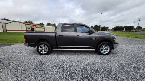 2015 RAM 1500 SLT